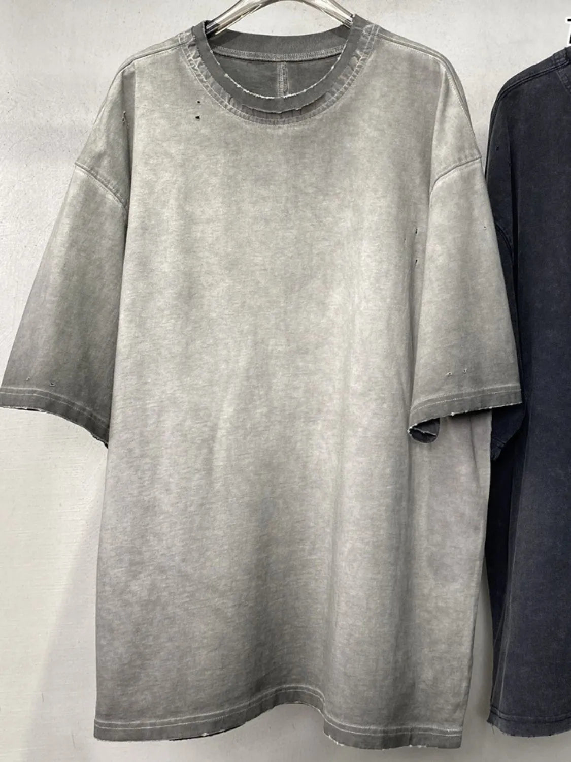 Men’s Cotton Round Neck T-Shirt Everyday Casual Wear Secondary image