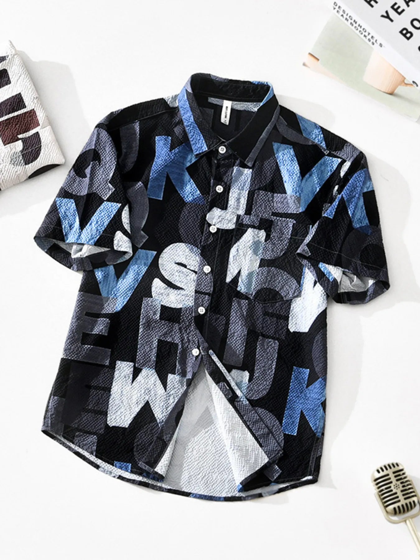 Men’s Printed Button Up Short Sleeve Shirt Casual Style Secondary image